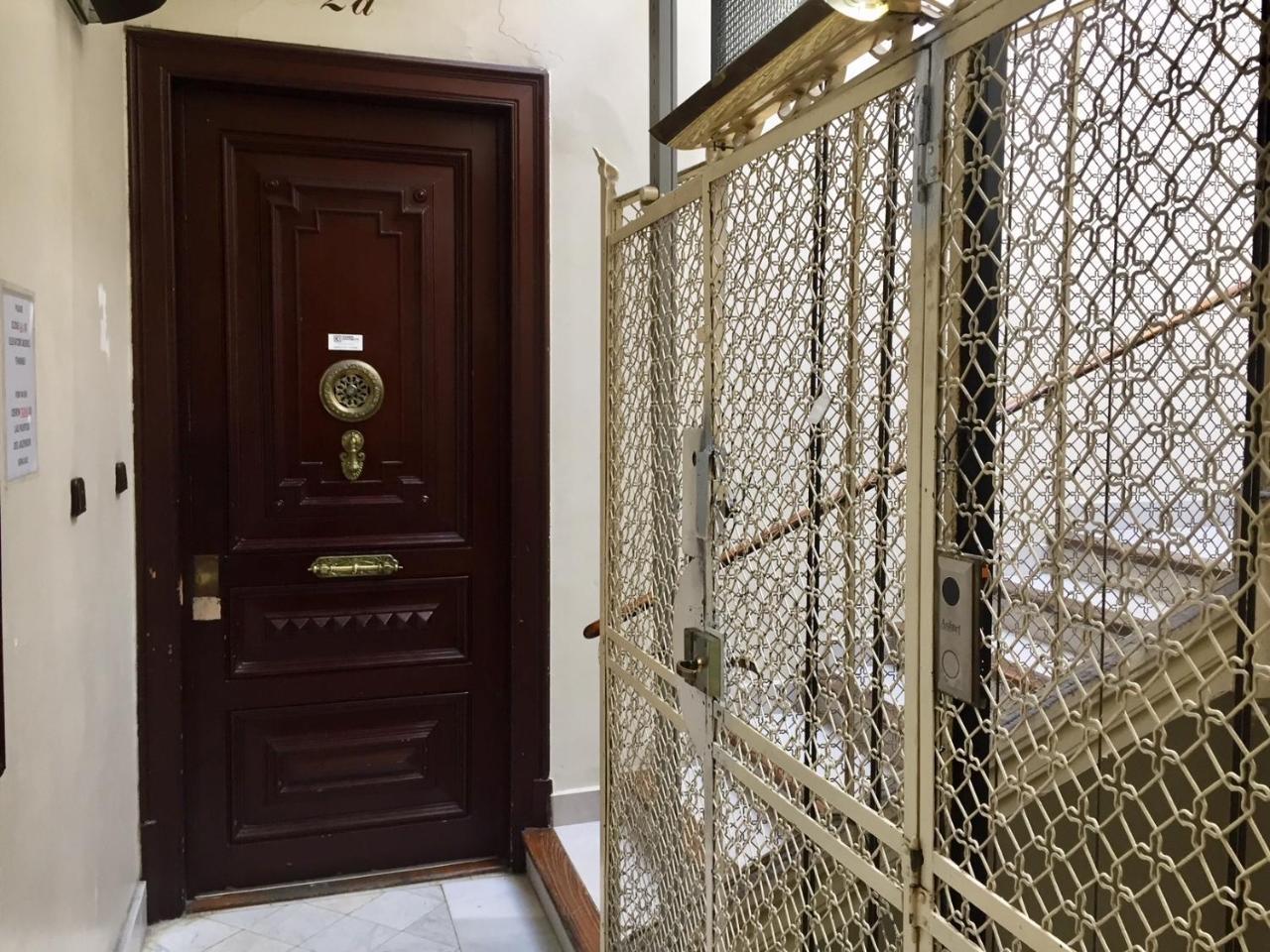 Gaudi Residence Barselona Dış mekan fotoğraf